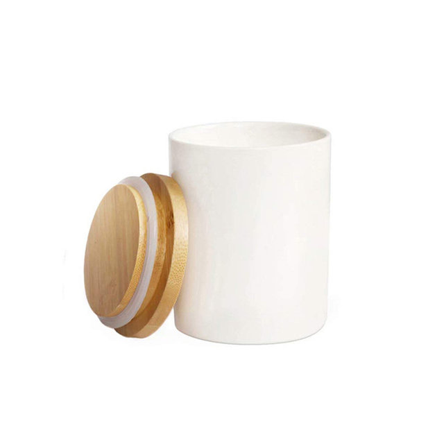 White ceramic pot With bamboo lid Store candy cookies coffee Ceramic jar