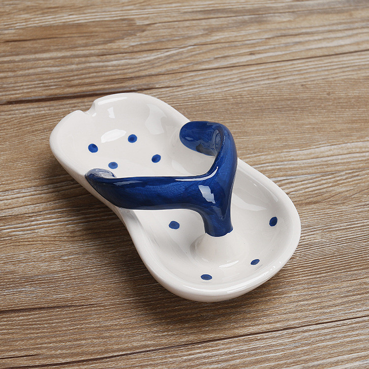 Ceramic Ashtray | Ace Of Hearts Card Slipper ceramic ashtray