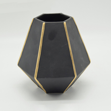 Home Furnishing Decoration Tabletop Ceramic Vase Desktop Decoration Polyhedrosis Black Ceramic Vase