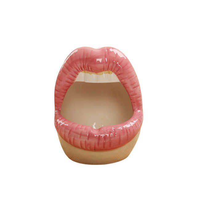 Favorite Open Mouth Sexy Big Mouth Ceramic Ashtray